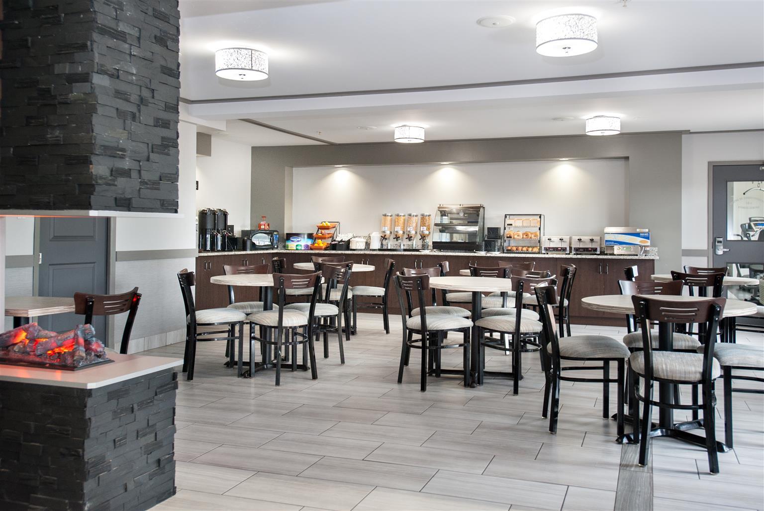 Best Western Plus Moncton Extérieur photo