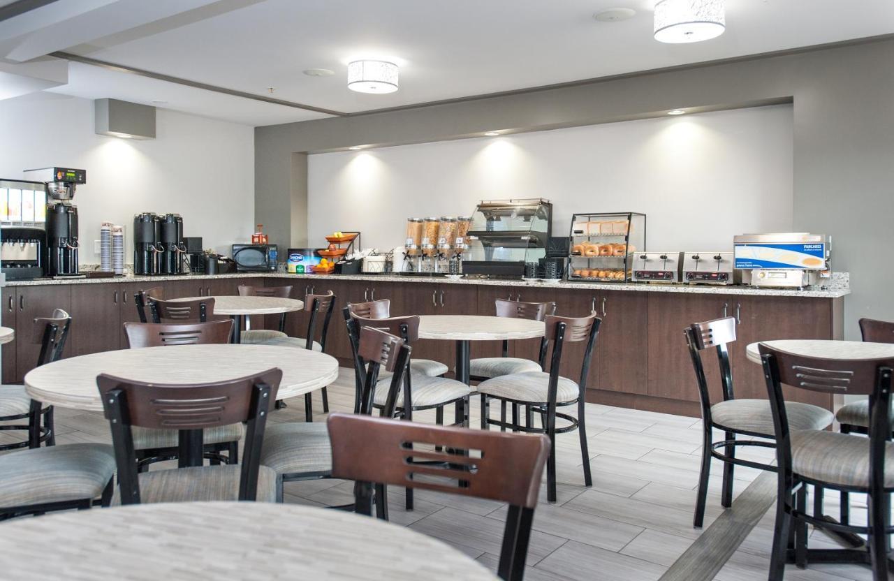 Best Western Plus Moncton Extérieur photo